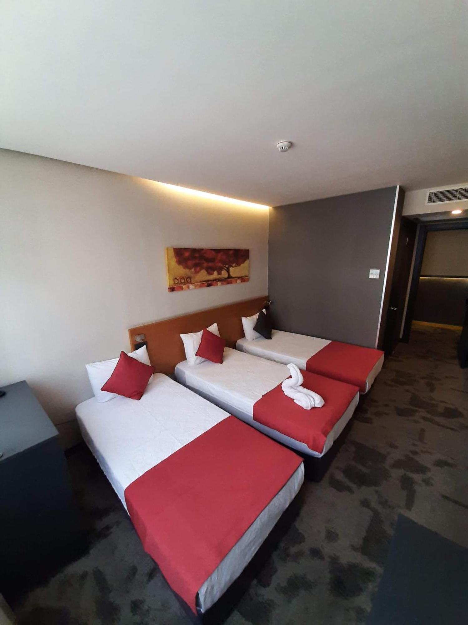 Sapko Airport Hotel — Photos 3